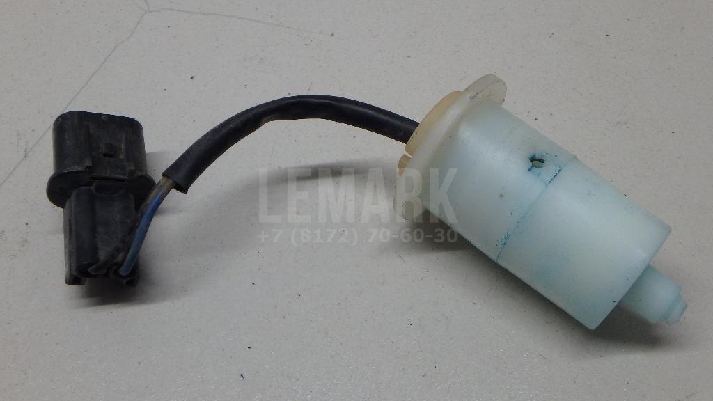 Датчик уровня в бачок омывателя 985203F000 Hyundai-Kia