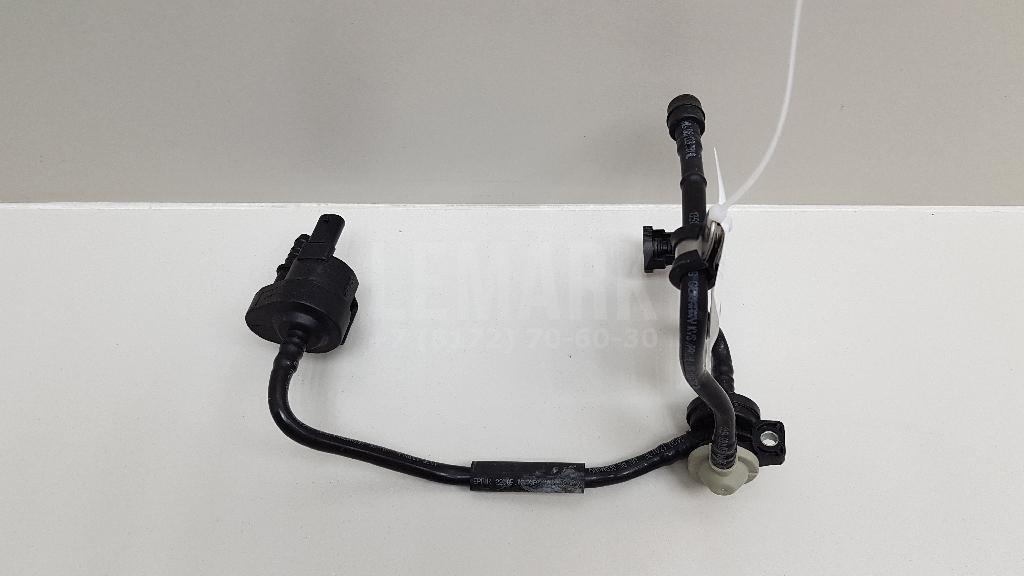 Клапан вакуумный 06J133781CE VAG