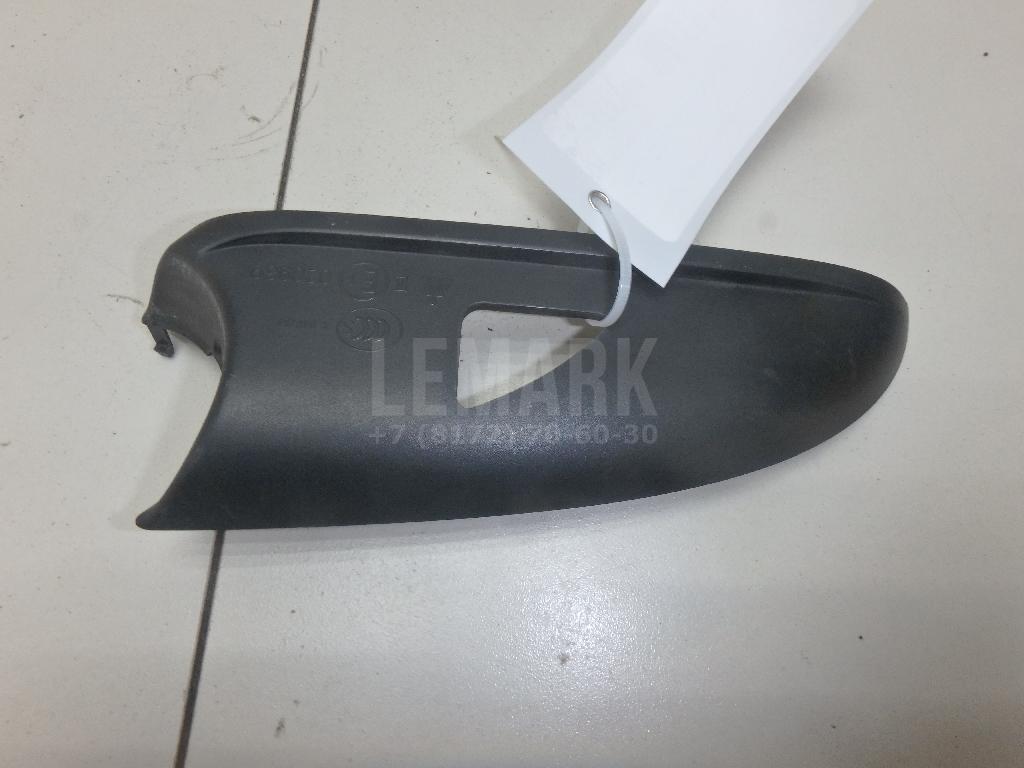 Накладка зеркала правого 3T0857604A VAG