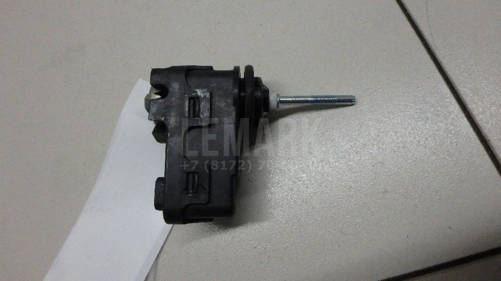 Моторчик корректора фары 921302B000 Hyundai-Kia