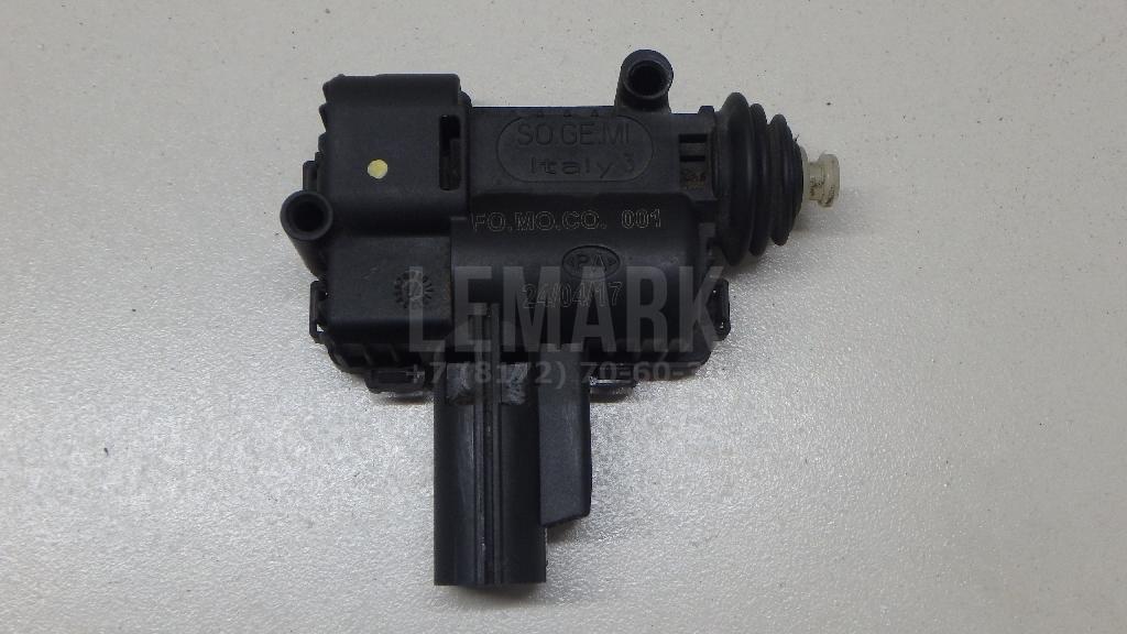 Активатор замка крышки бензобака LR104300 Land Rover
