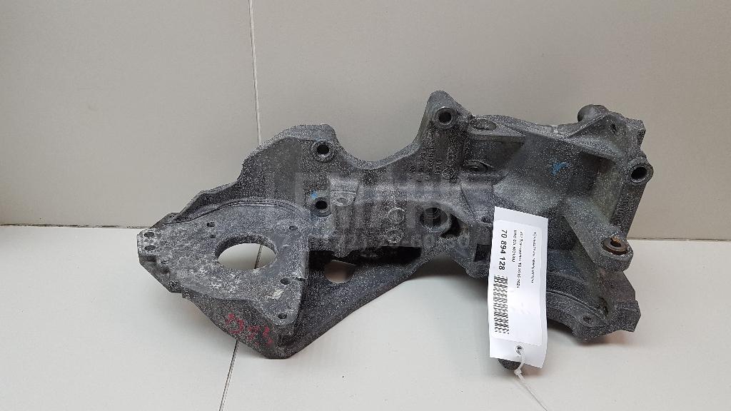 Кронштейн генератора 03L903139J VAG