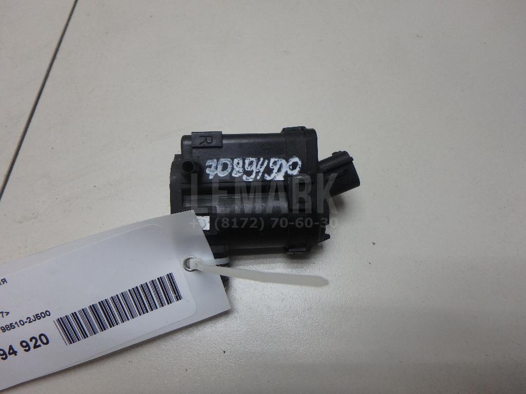Насос омывателя 985102J500 Hyundai-Kia