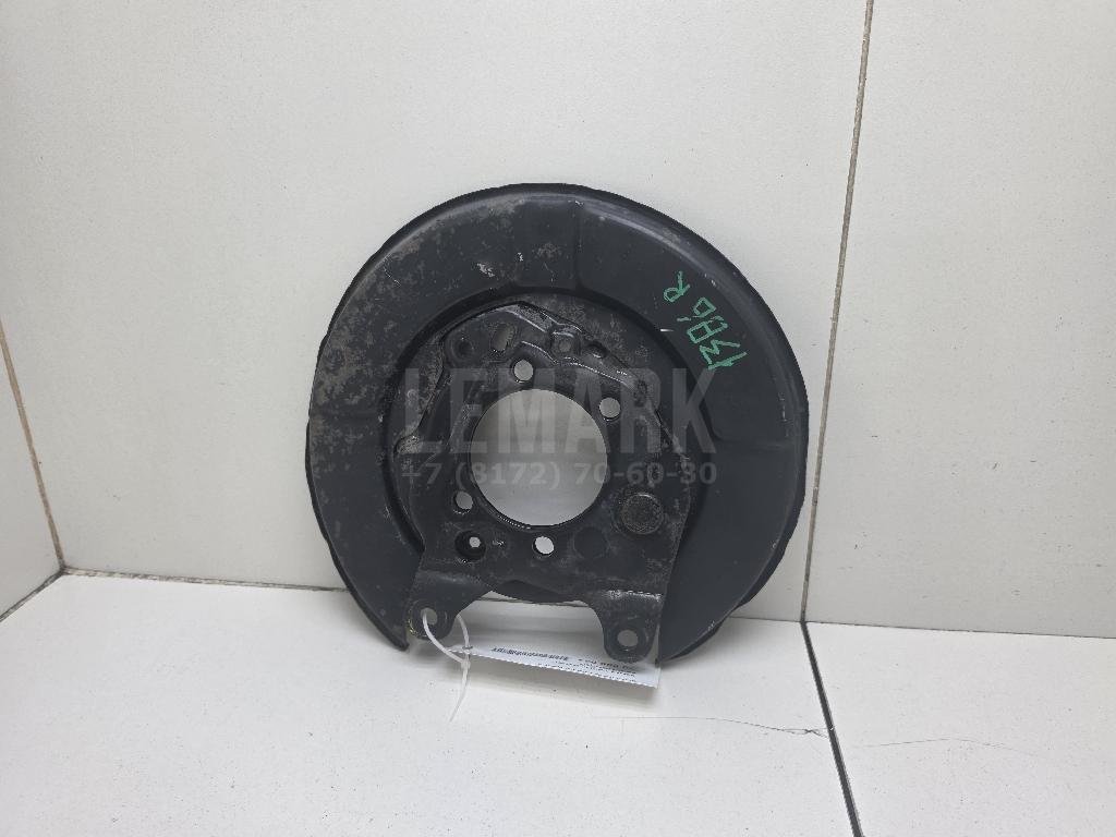 Щит опорный задний правый 44020CY01A Nissan