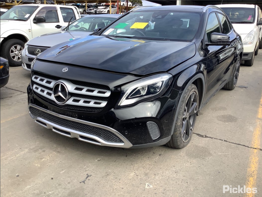 Pedane Laterale Sottoporta Per Mercedes GLA X156 2013-2022