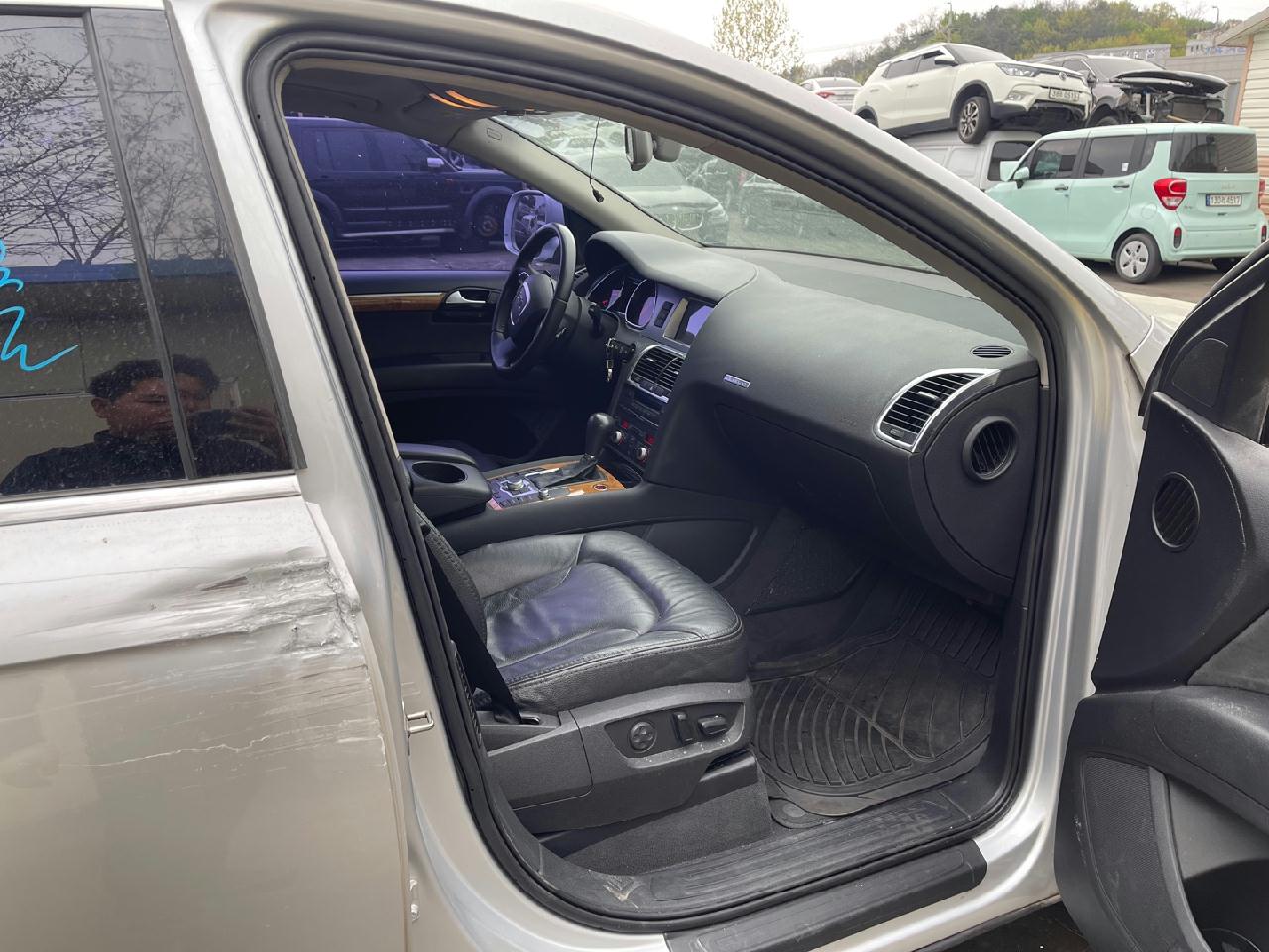 BASIC Vorne Für: Audi Q7 I 4L SUV 2005-2015