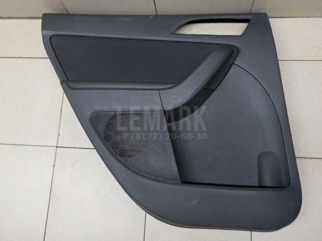 Обшивка двери задней левой 5L0867211 VAG