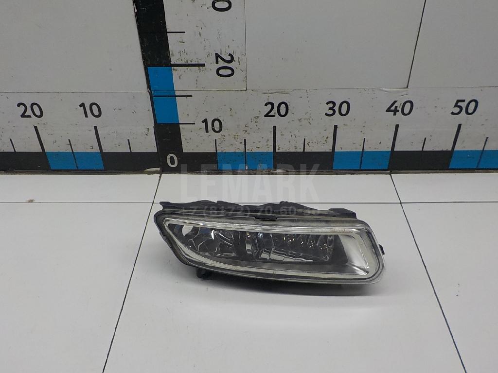 Фара противотуманная правая 6R0941062D VAG