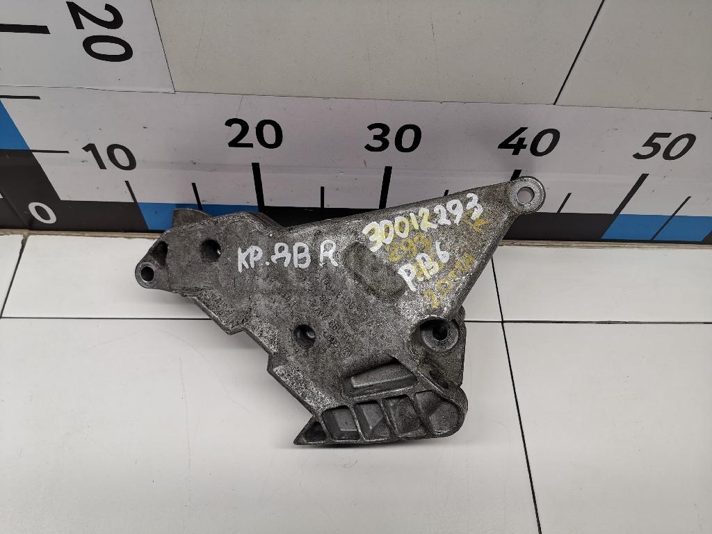 Кронштейн двигателя правый 03G199207E VAG