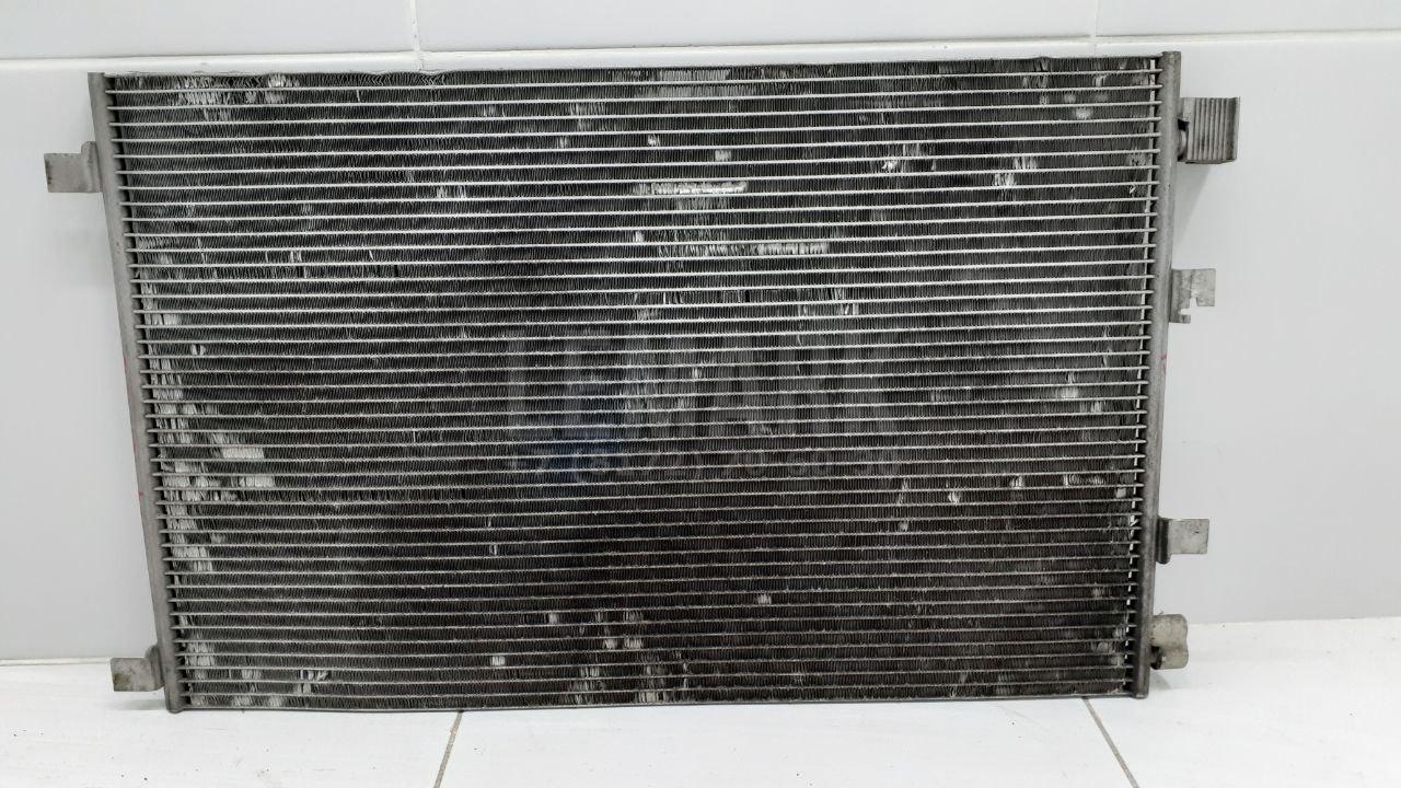 Радиатор кондиционера (конденсер) 92100JD200 Nissan