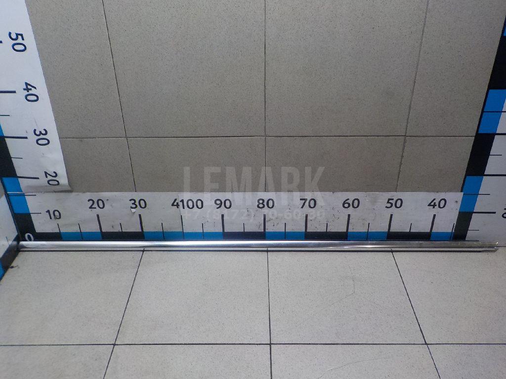 Накладка стекла переднего правого 7P0837476H7Z7 VAG