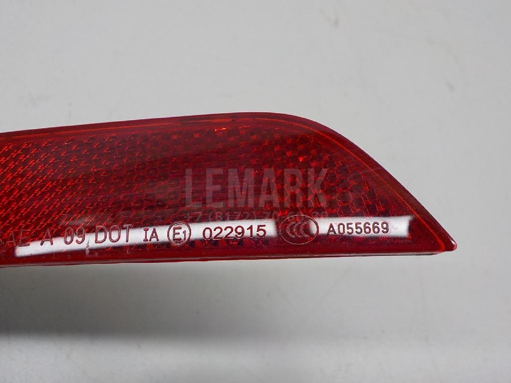 Отражатель в бампер задний левый для  BMW 7-serie G11/G12 2015-2022