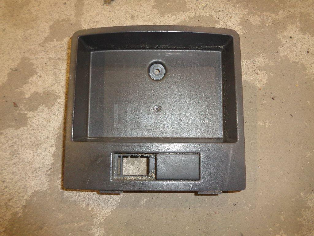 Ящик передней консоли 1T2857368A3U6 VAG