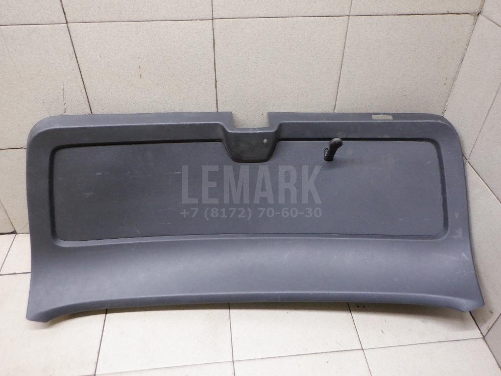 Обшивка двери багажника 5E9867975A9B9 VAG