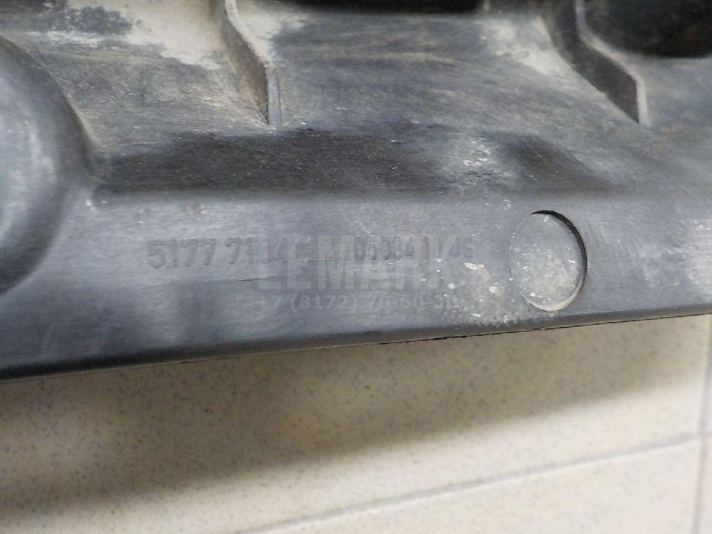 Кронштейн подножки для  BMW 5-serie E60/E61 2003-2009