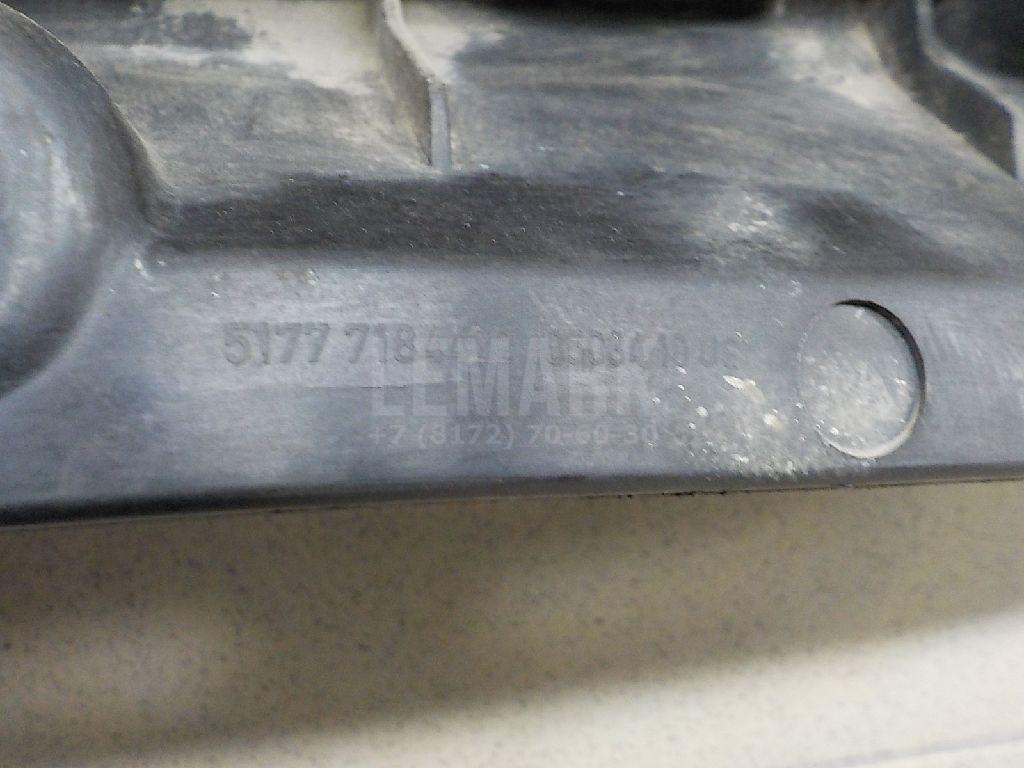Кронштейн подножки для  BMW 5-serie E60/E61 2003-2009