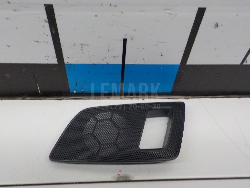 Решетка динамика 1Z0868159A VAG