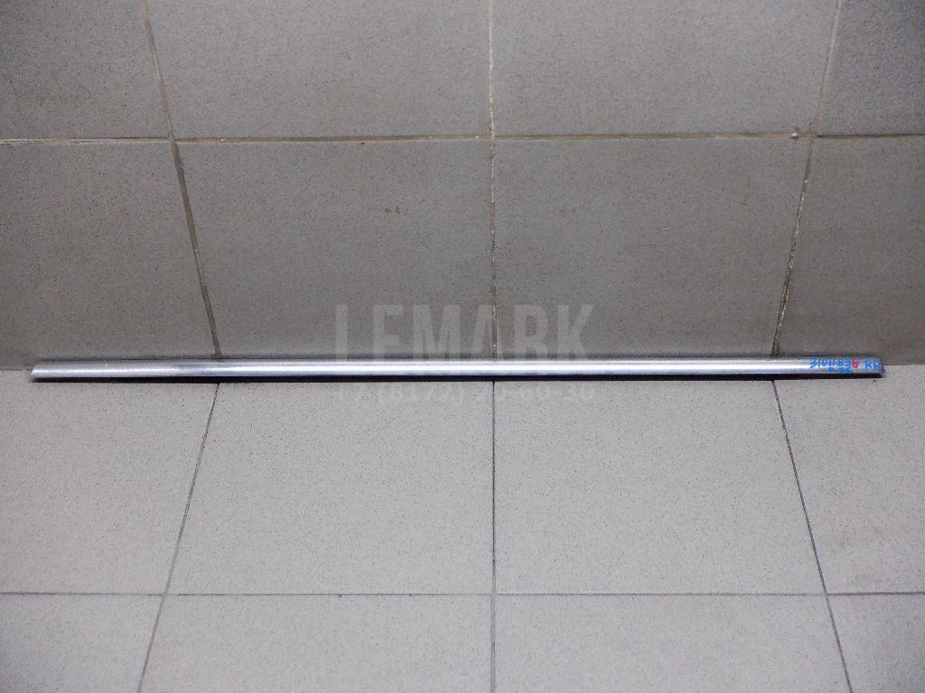 Накладка стекла заднего правого 3C9839476D7Z7 VAG