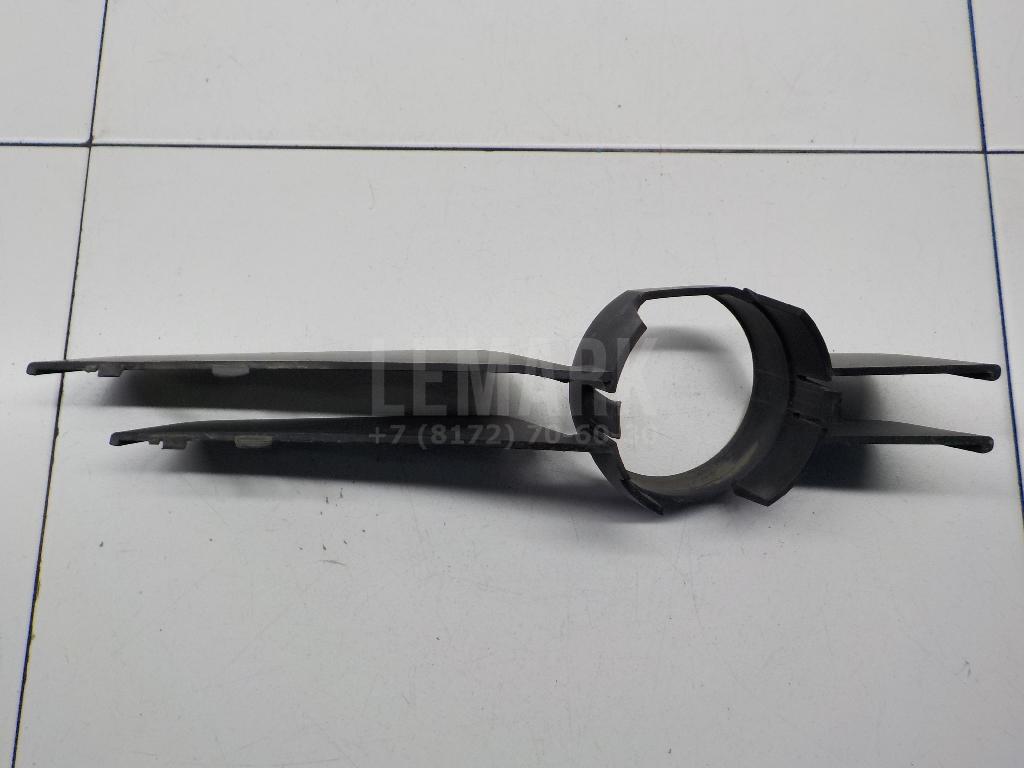 Решетка в бампер правая для  BMW X5 E70 2007-2013