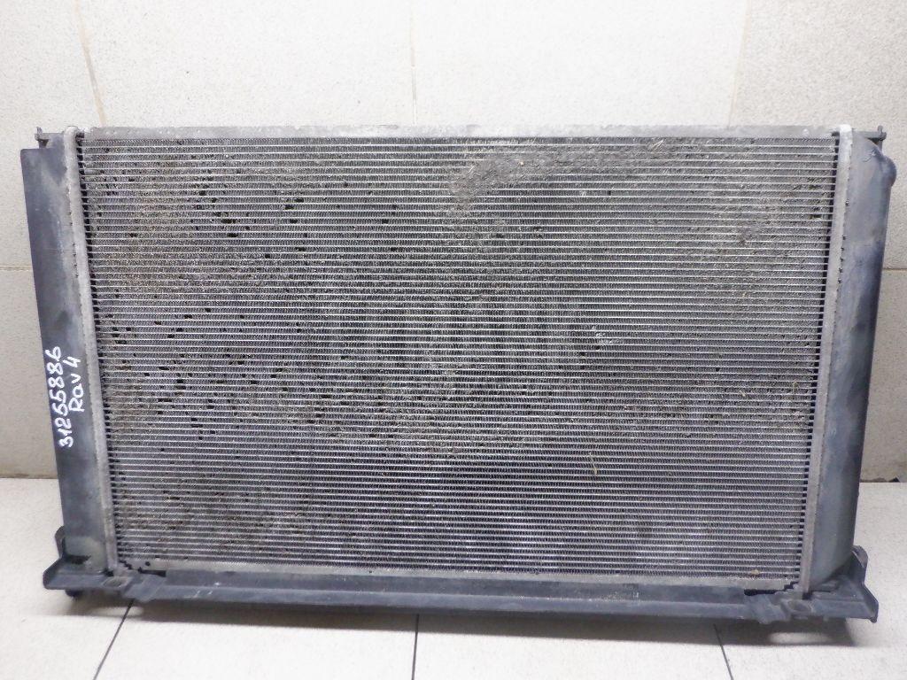Радиатор основной 1640028560 Toyota