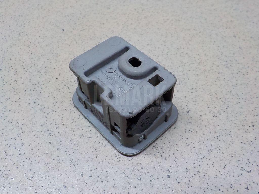 Крючок для одежды для  BMW X5 E70 2007-2013