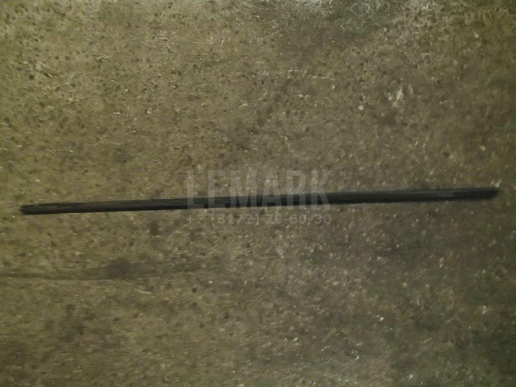 Накладка стекла переднего правого для  Astra HD 8 2005-2011