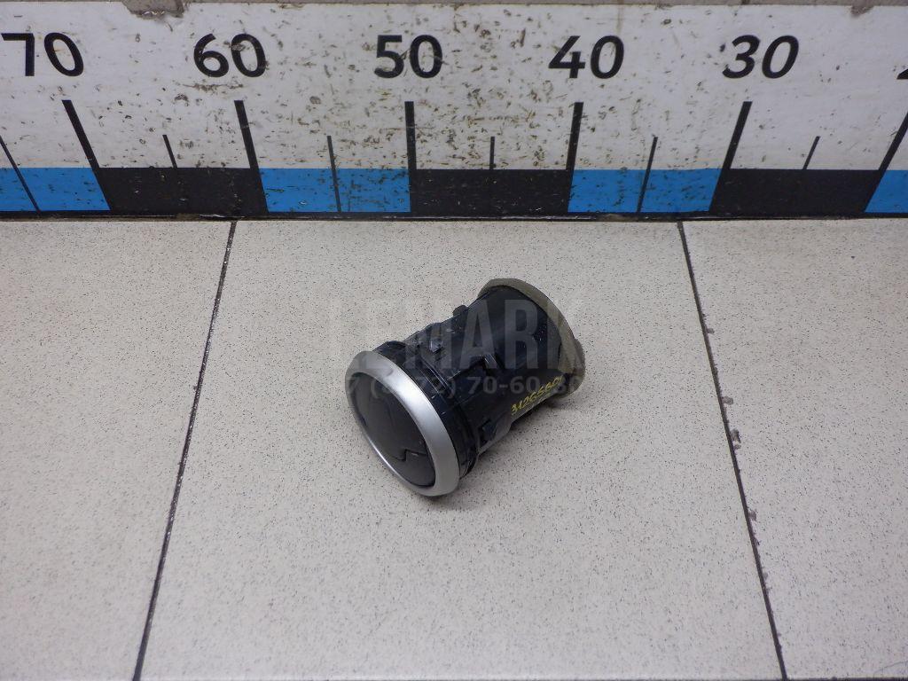 Дефлектор воздушный 68760JD10A Nissan