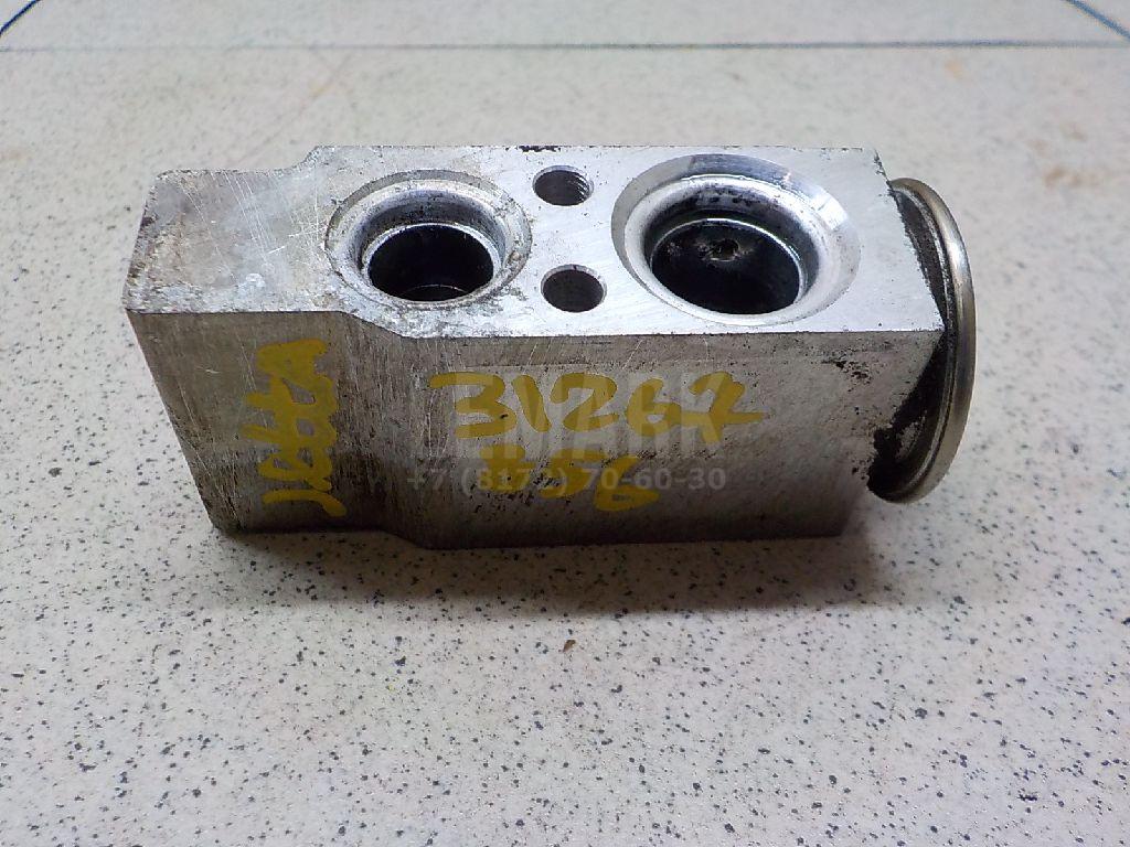 Клапан кондиционера для  BMW 5-serie E60/E61 2003-2009