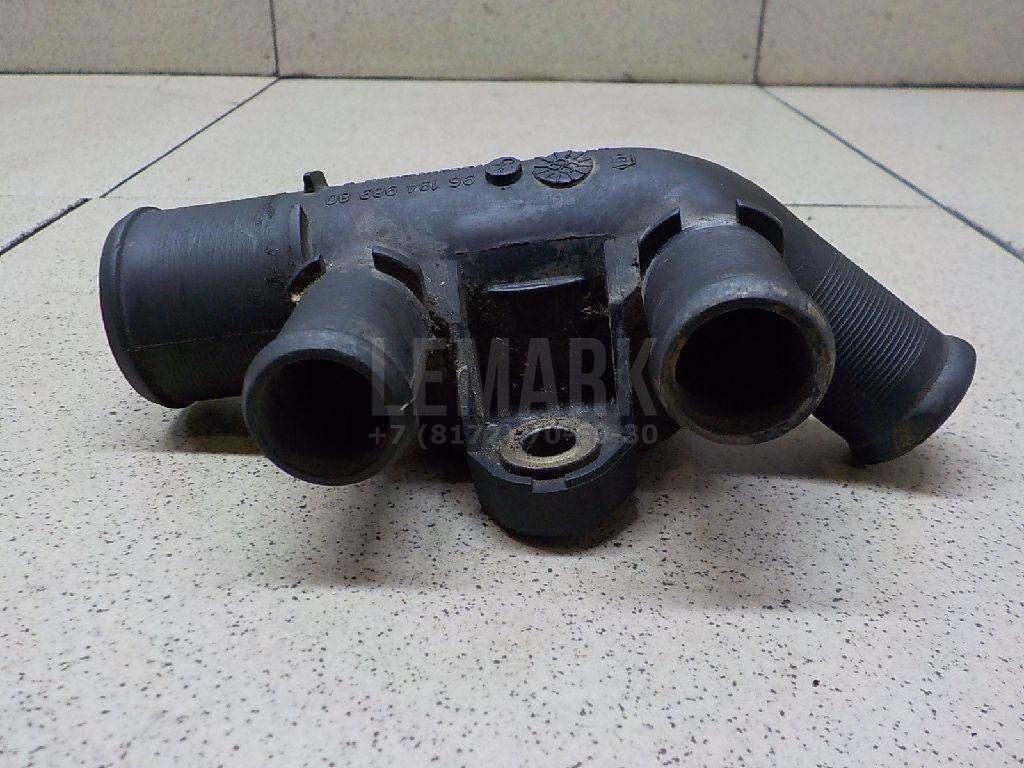 Фланец двигателя системы охлаждения для  Ford Focus II 2008-2011