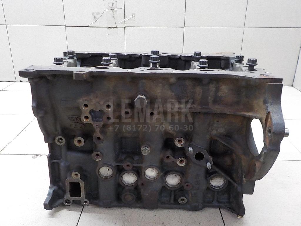 Блок двигателя 211102F800 Hyundai-Kia