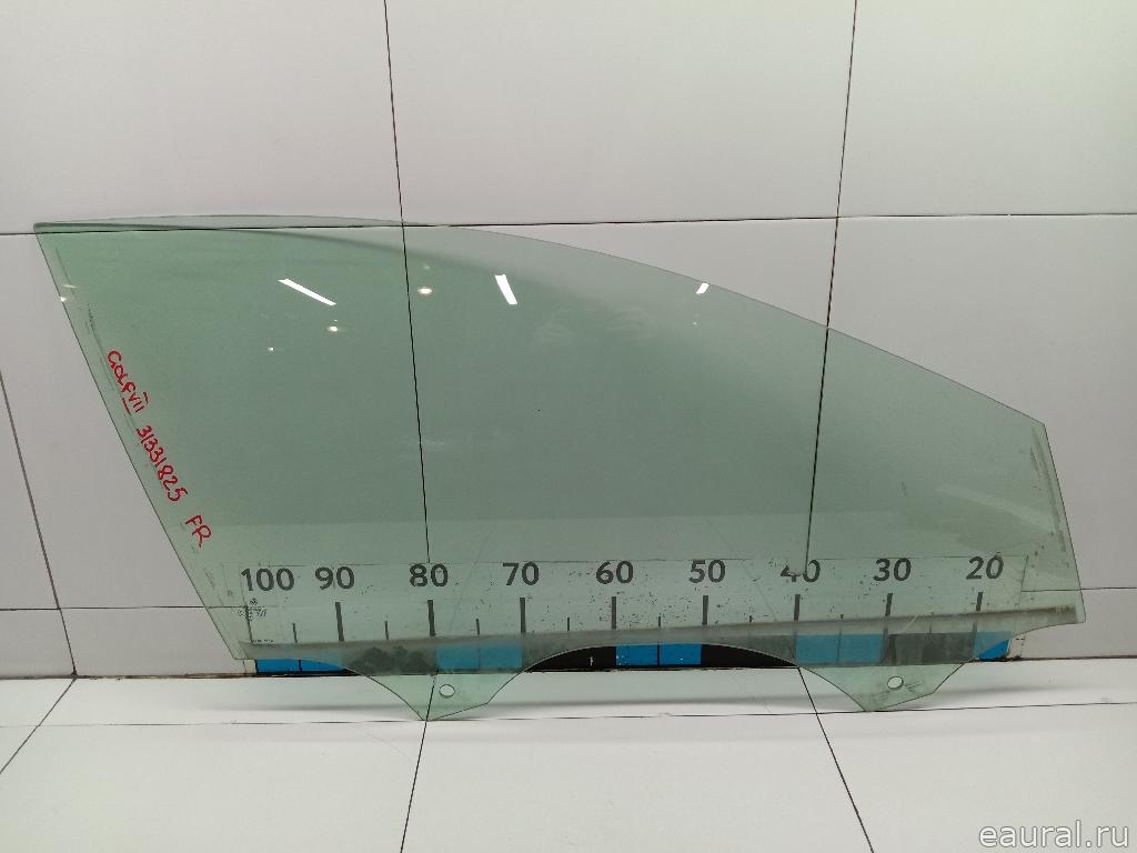 Стекло двери передней правой