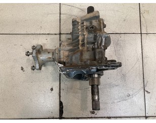 Renault Duster 4x4 с задним приводом и раздаточной коробкой для модели 2012 года можно приобрести в Москве по цене от 4923 руб. в четырех вариантах комплектации