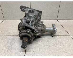 Renault Duster 4x4 с задним приводом и раздаточной коробкой для модели 2012 года можно приобрести в Москве по цене от 4923 руб. в четырех вариантах комплектации