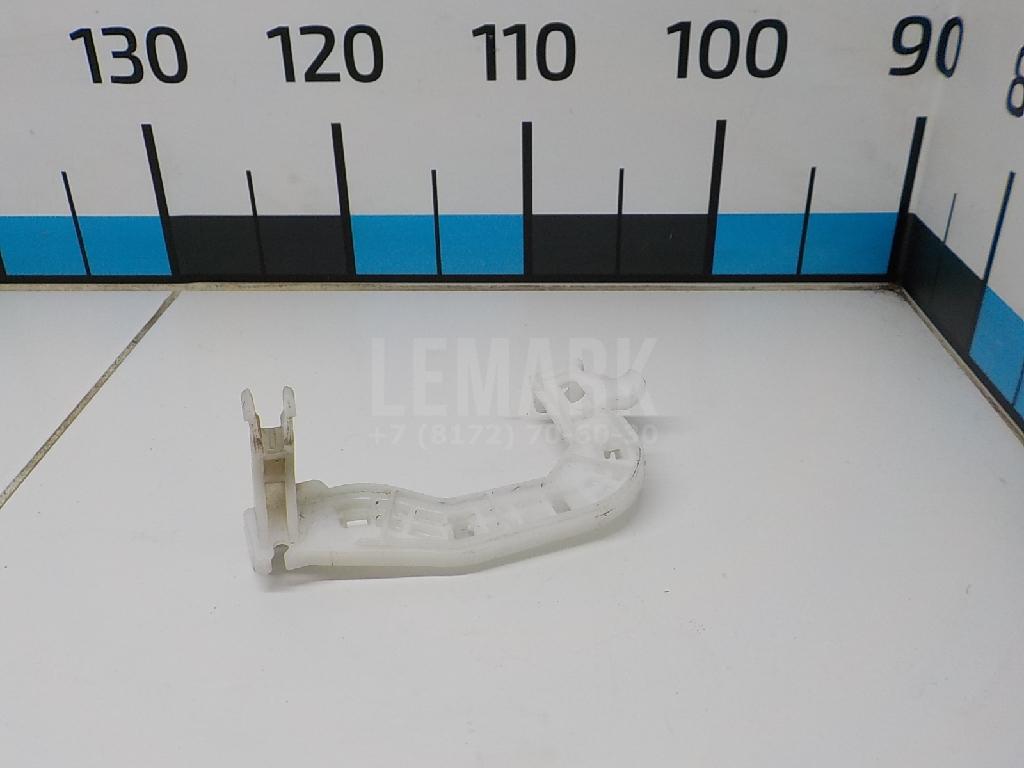 Фиксатор замка двери 82495F1000 Hyundai-Kia
