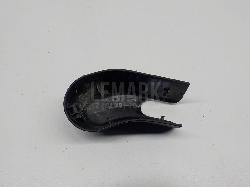 Крышка поводка стеклоочистителя для  BMW 1-serie E87/E81 2004-2011