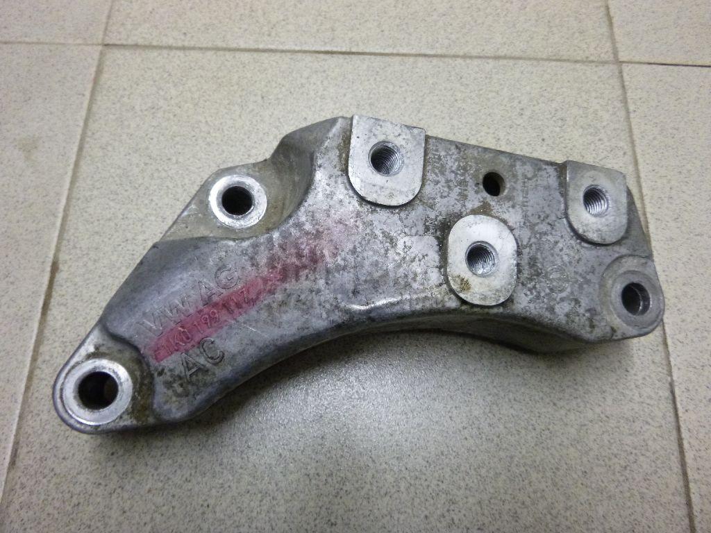 Кронштейн КПП левый 1K0199117AC VAG