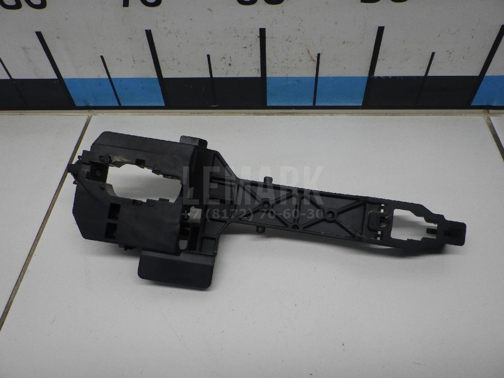 Кронштейн ручки 83665D7000 Hyundai-Kia
