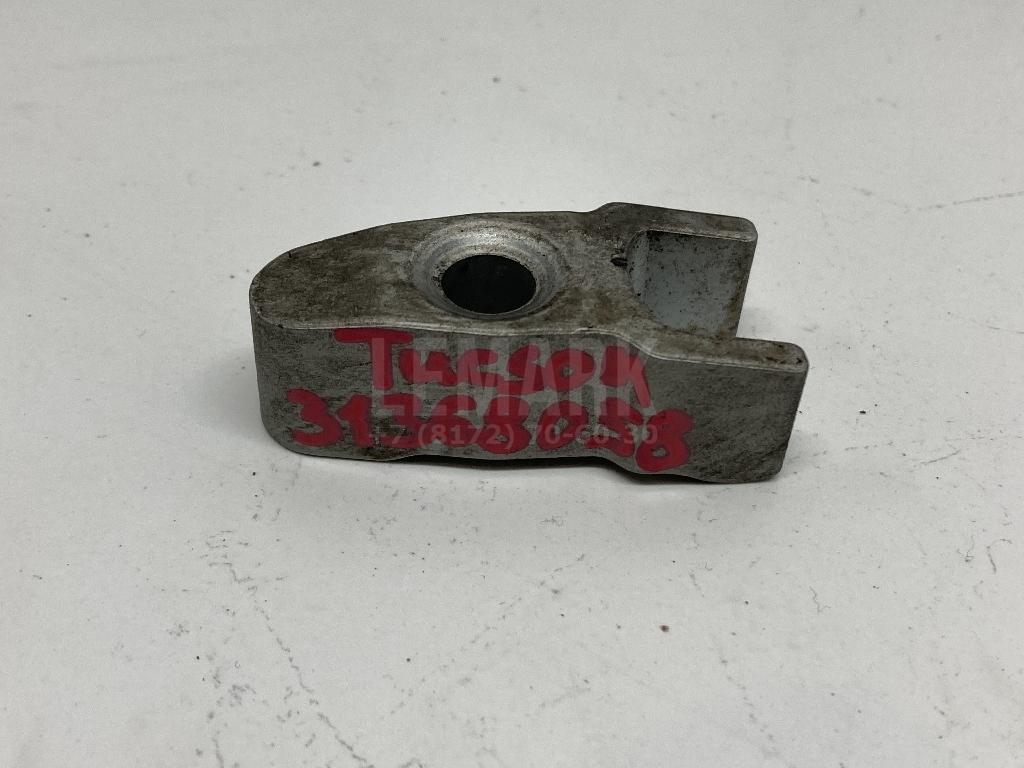 Кронштейн форсунки 338142U000 Hyundai-Kia