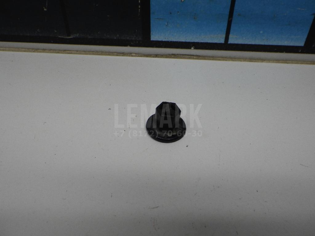 Крепеж (клоп) 0155305131 Nissan