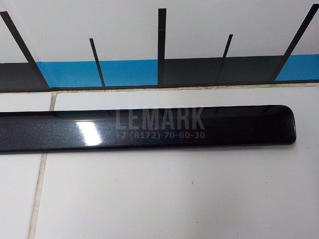 Молдинг передней правой двери для  BMW 5-serie E60/E61 2003-2009