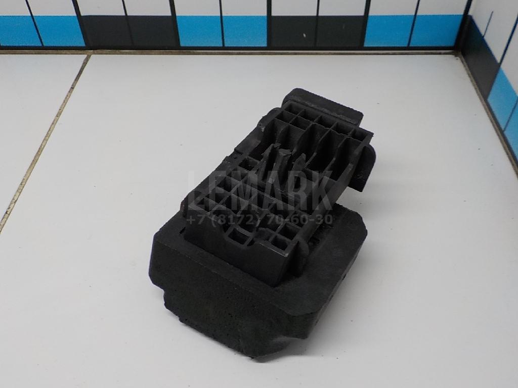 Наполнитель переднего бампера для  BMW 7-serie G11/G12 2015-2022