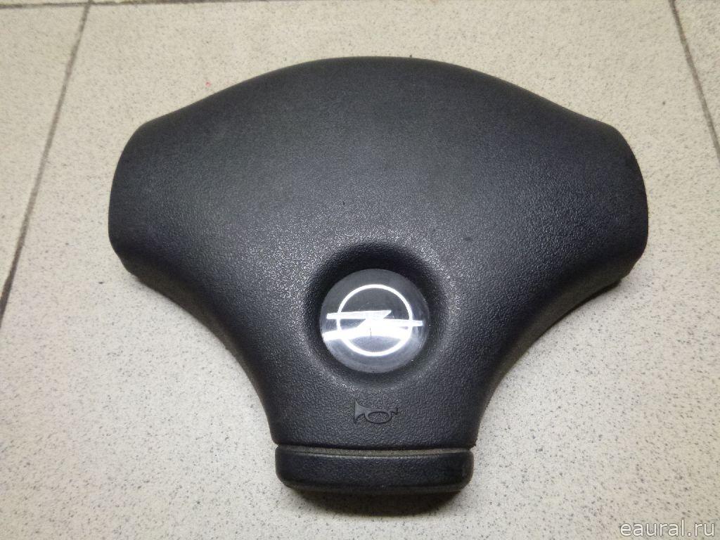 Крышка подушки безопасности (в рулевое колесо)