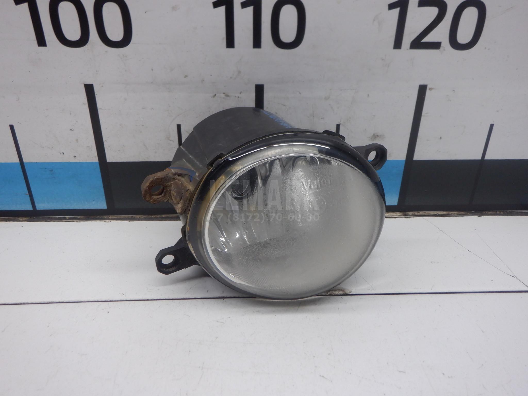 Фара противотуманная правая 812100W050 Toyota