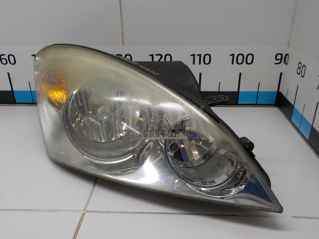 Фара правая 921021H010 Hyundai-Kia