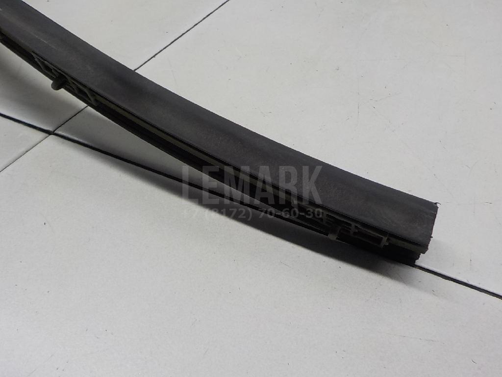 Уплотнитель капота для  BMW 2-serie F45/F46 Tourer 2015-2022