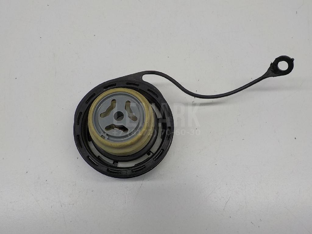 Крышка топливного бака для  Ford Focus II 2008-2011