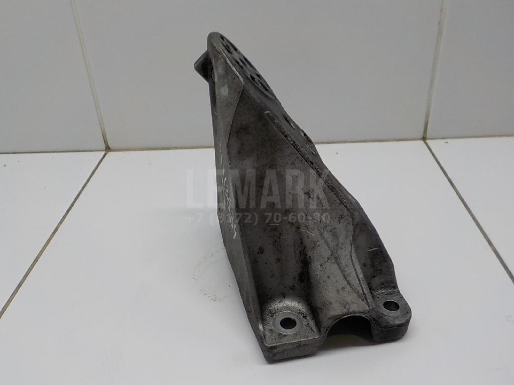 Кронштейн двигателя правый для  Audi A2 [8Z0] 2000-2005