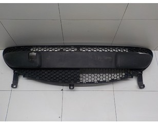 Решетка в бампер центральная для Peugeot 107 2006-2014 с разбора состояние хорошее