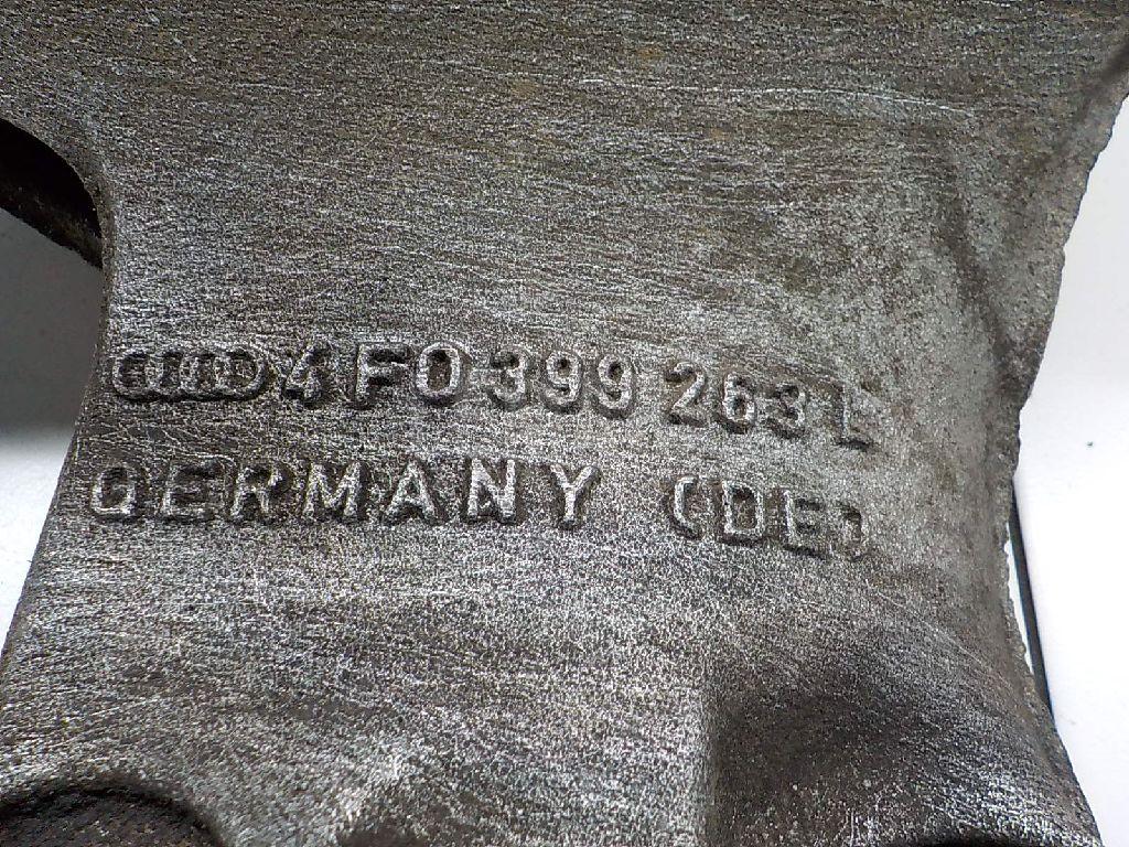 Кронштейн КПП для  Belgee X70 2024