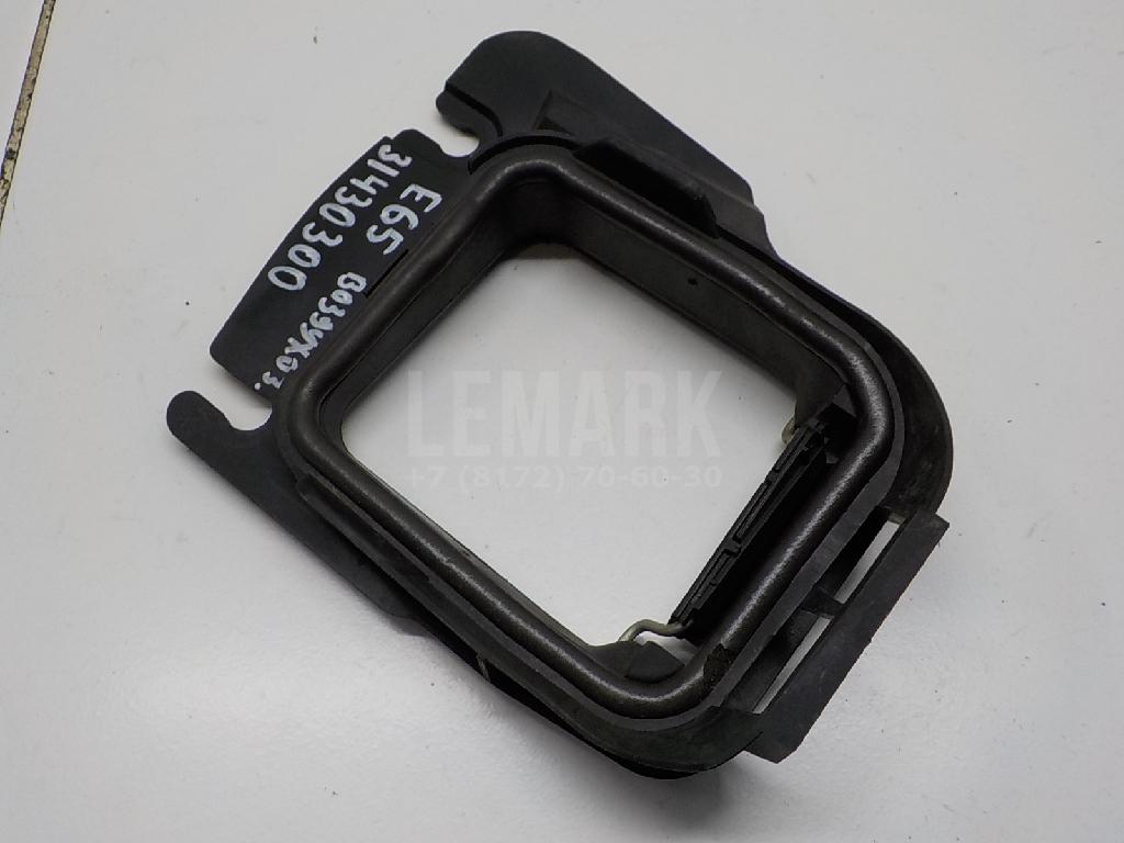 Воздухозаборник (внутри) для  BMW X3 E83 2004-2010